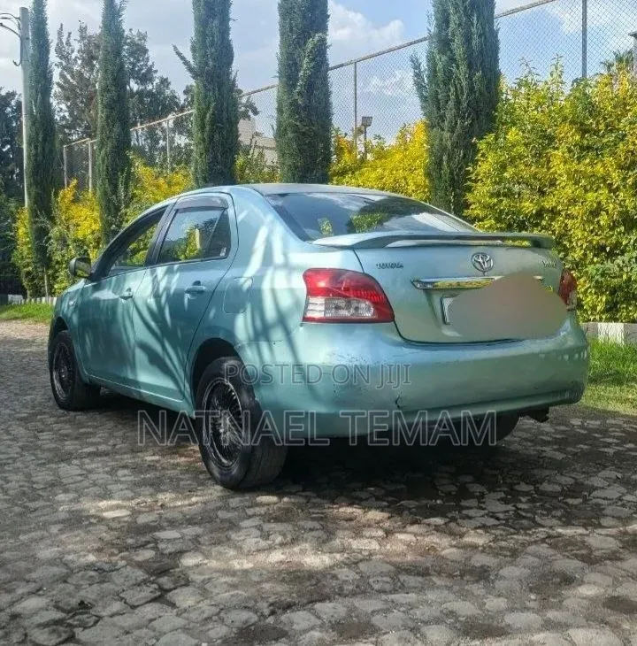 Toyota Yaris 2008 Green