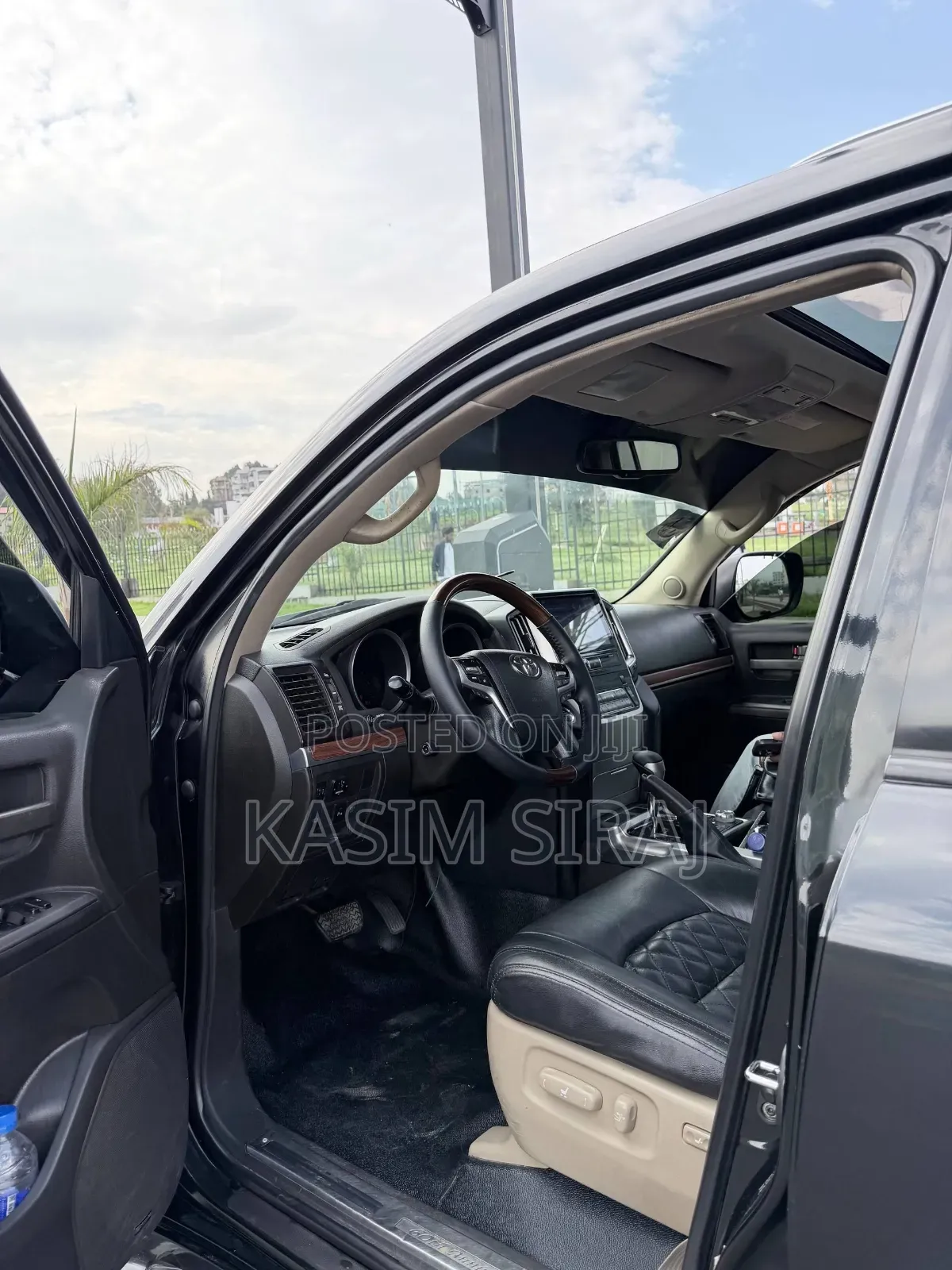 Toyota Land Cruiser 2011 Black