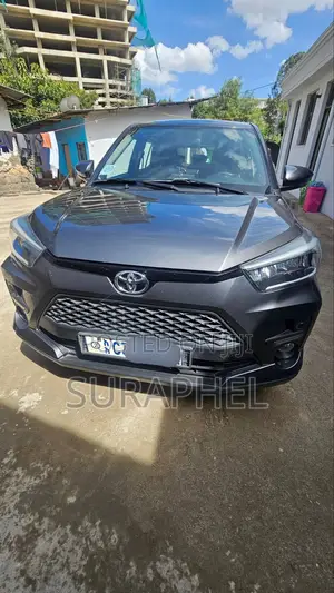 Toyota Raize 1.0 AWD 2023 Gray