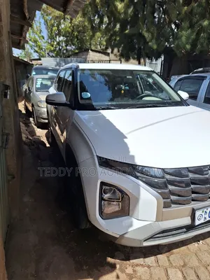 Hyundai Creta 2023 White