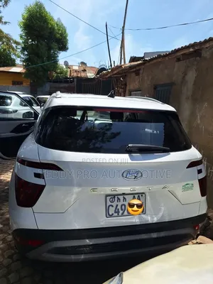 Hyundai Creta 2023 White