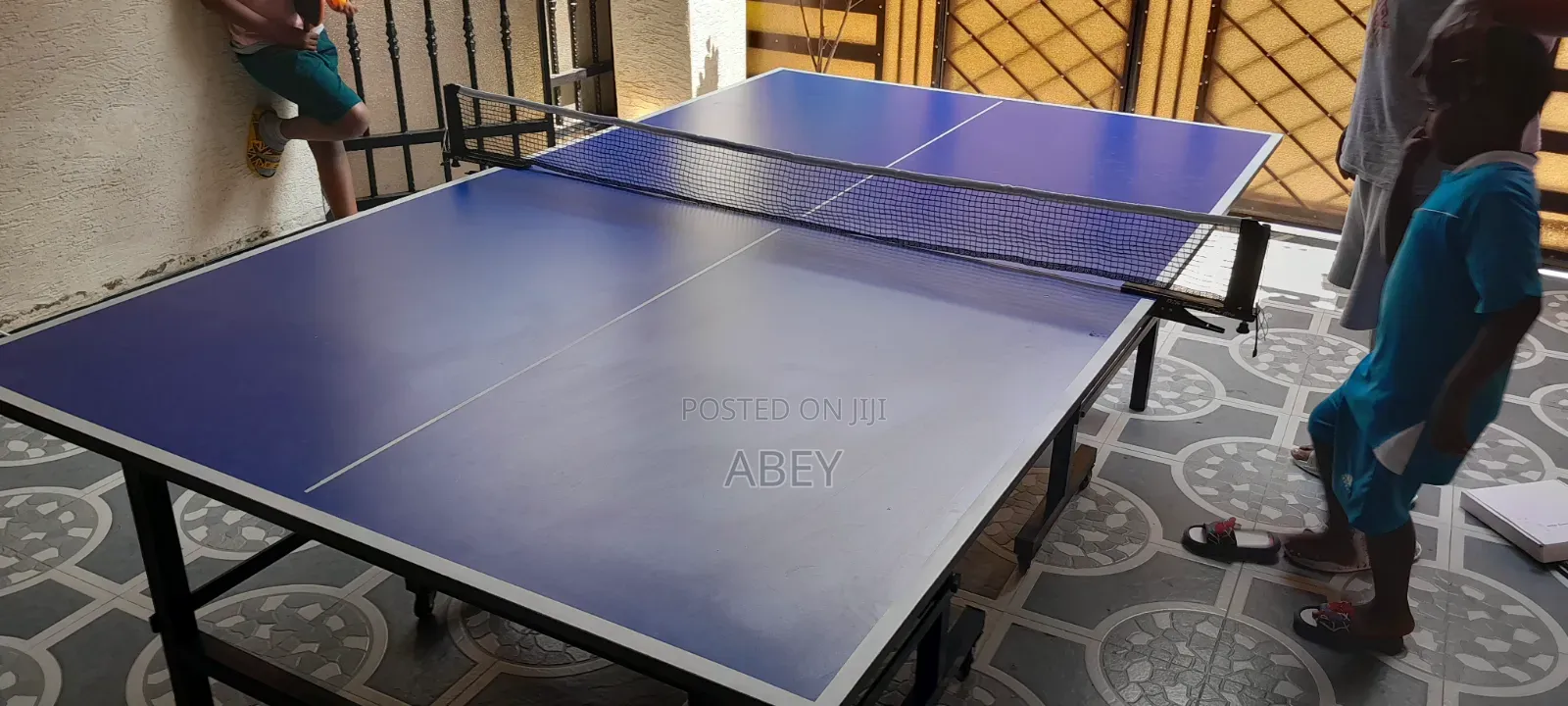 Table Tannis