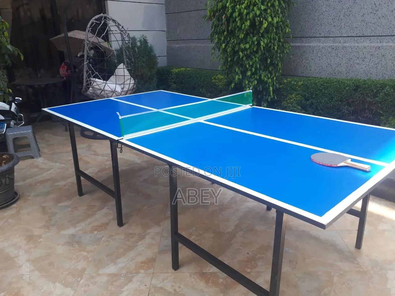 Table Tannis