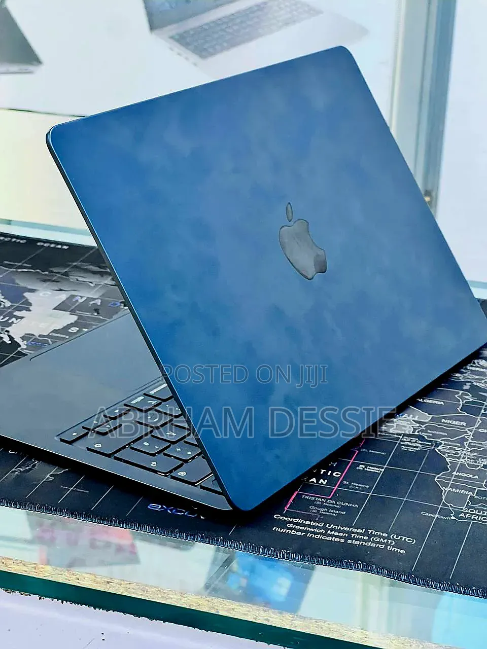 New Laptop Apple MacBook Air 2022 M2 16GB Apple M2 SSD 512GB
