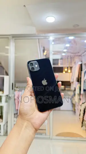 Apple iPhone 12 64 GB Black