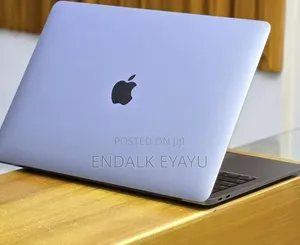 New Laptop Apple MacBook Air 2020 M1 16GB Apple M1 SSD 256GB