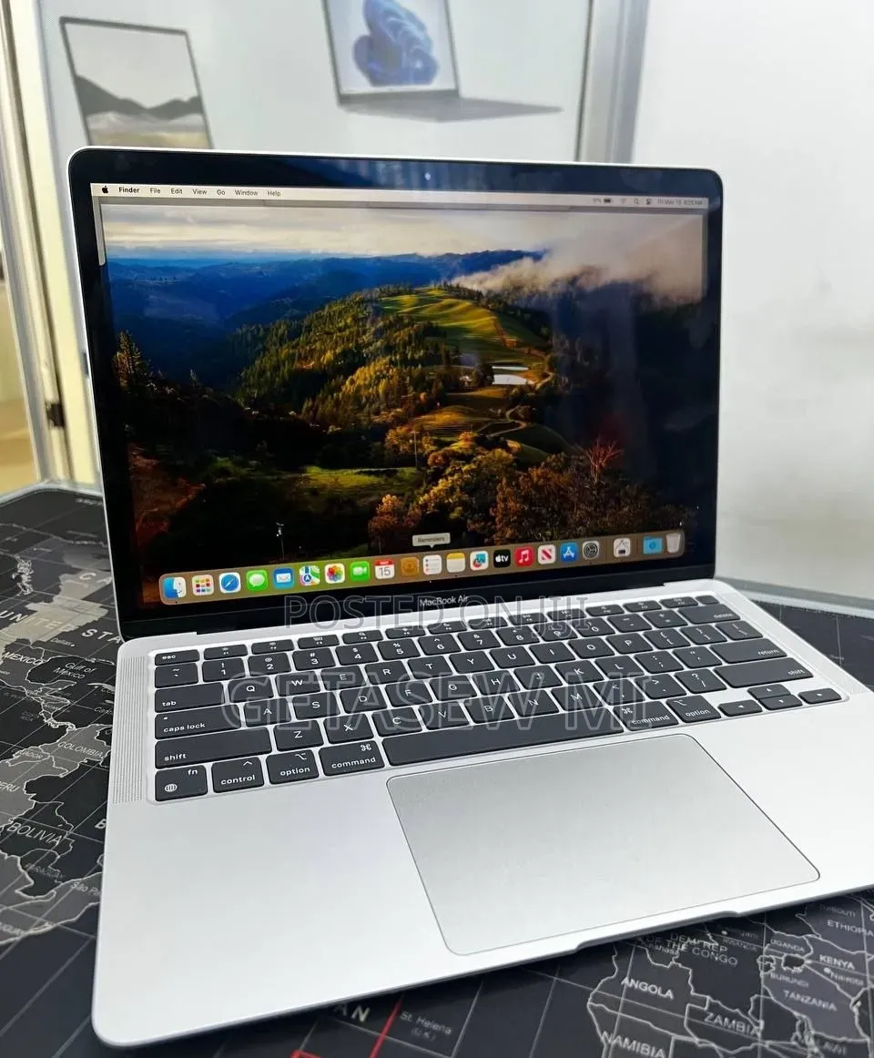 New Laptop Apple MacBook Air 2020 M1 16GB Apple M1 SSD 512GB