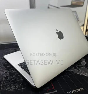 New Laptop Apple MacBook Air 2020 M1 16GB Apple M1 SSD 512GB