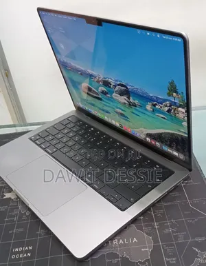 New Laptop Apple MacBook Pro 2021 M1 16GB Apple M1 Pro SSD 512GB