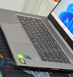 New Laptop HP ZBook 15 32GB Intel Core i7 SSD 512GB