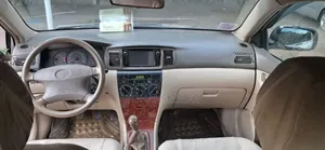 Toyota Corolla 2006 Gold