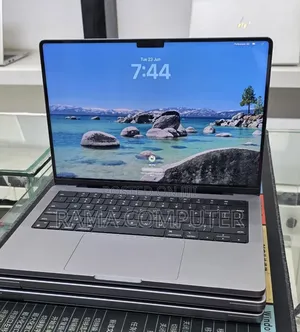 New Laptop Apple MacBook Pro 2021 M1 32GB Apple M1 Pro SSD 512GB