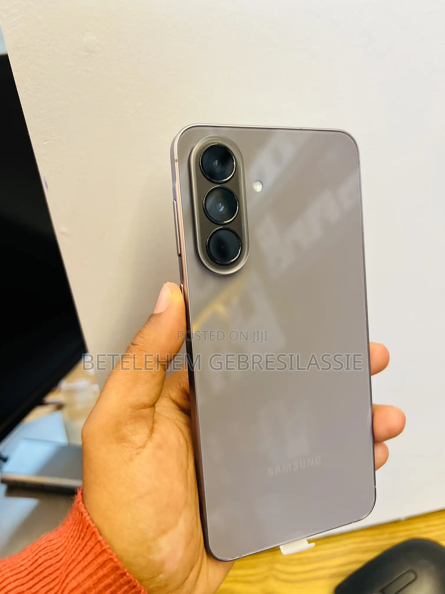 New Samsung Galaxy A57 256 GB Gray