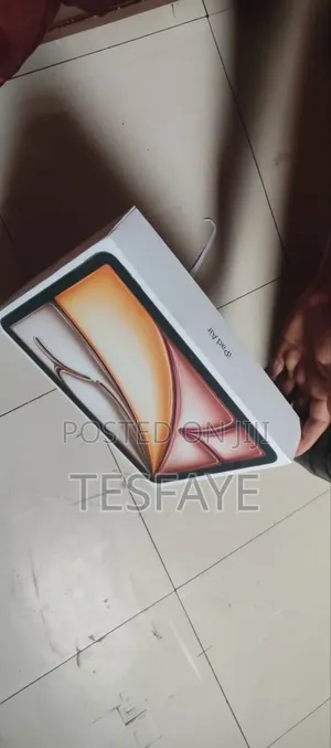 New Apple iPad Air 11 (2026) 256 GB Gray
