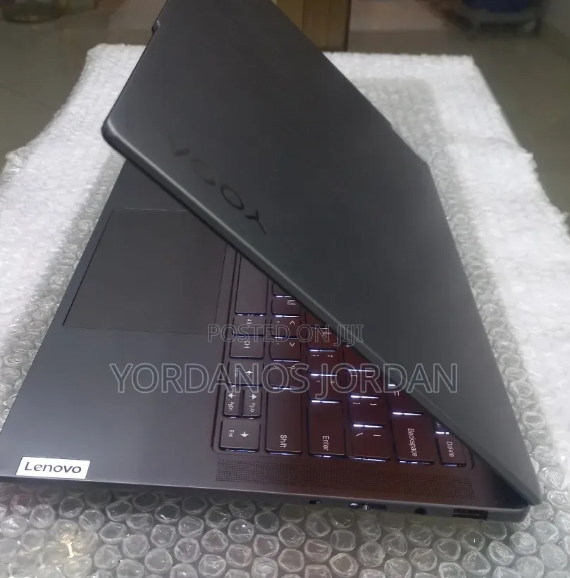 New Laptop Lenovo Yoga 2 32GB AMD Ryzen 7 SSD 1T
