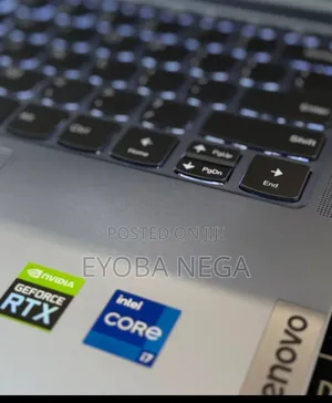 New Laptop Lenovo Ideapad 3 16GB Intel Core i7 SSD 512GB
