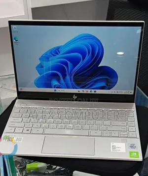 New Laptop HP Envy 13 8GB Intel Core i5 SSD 512GB