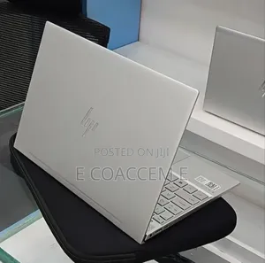 New Laptop HP 8GB Intel Core i5 SSD 512GB
