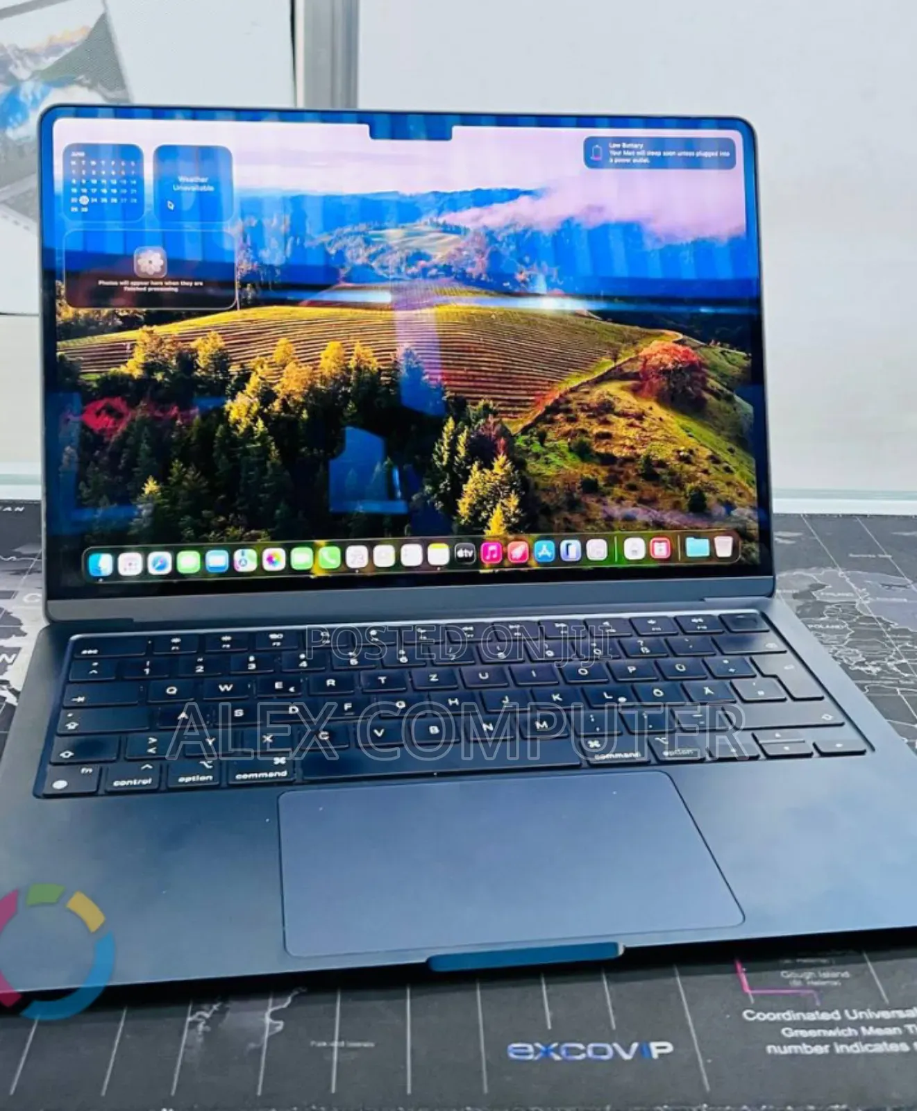New Laptop Apple MacBook Air 2022 M2 16GB Apple M2 SSD 512GB