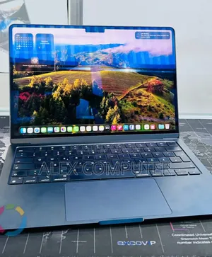 New Laptop Apple MacBook Air 2022 M2 16GB Apple M2 SSD 512GB