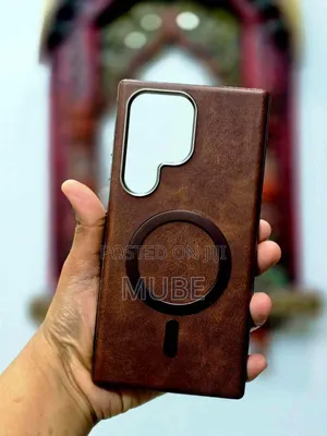 Samsung Galaxy S23–S26 Ultra Leather Magsafe Case