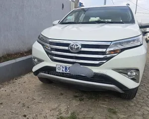 Toyota Rush 2022 White
