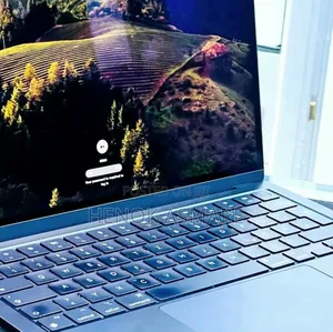 New Laptop Apple MacBook Air 2022 M2 16GB Apple M2 SSD 512GB