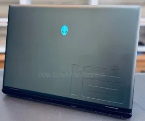 New Laptop Dell Allienware M18 R1 16GB Intel Core Ultra 9 SSD 1T