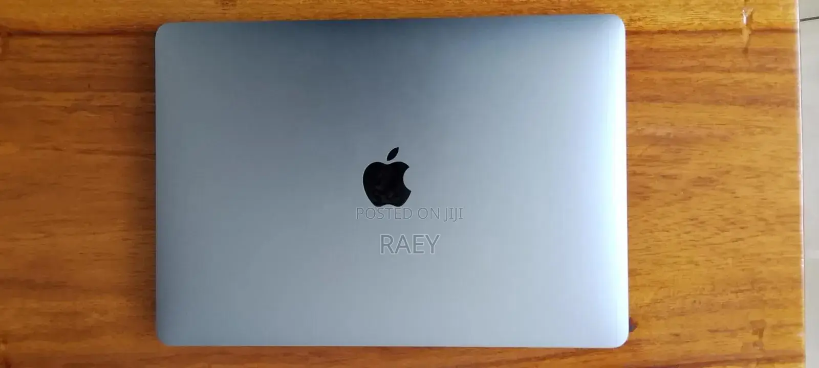 New Laptop Apple MacBook Air 2020 8GB Apple M1 SSD 256GB