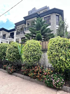 Furnished 8bdrm Townhouse/Terrace in Ayat Compaund, Yeka for sale