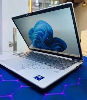 New Laptop HP 630 16GB Intel Core Ultra 7 SSD 512GB