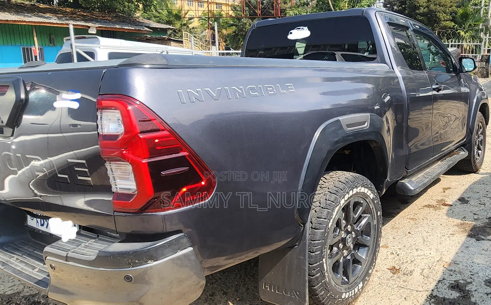 Toyota Hilux 2021 Matt Black