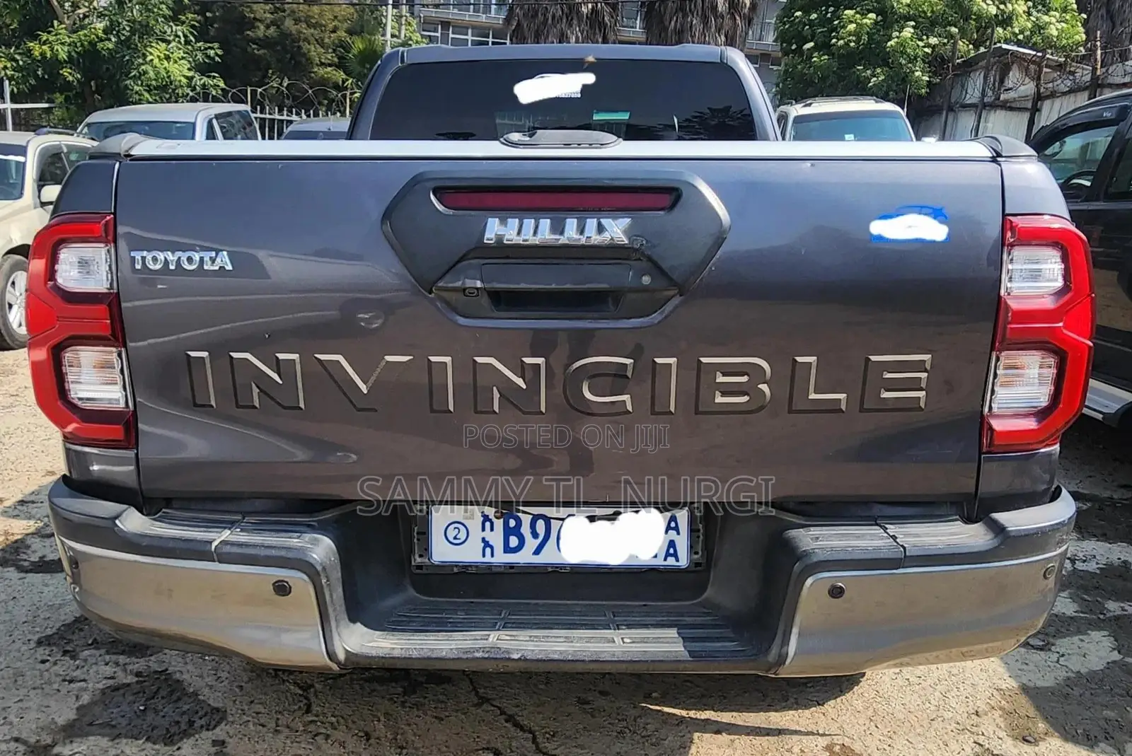 Toyota Hilux 2021 Matt Black