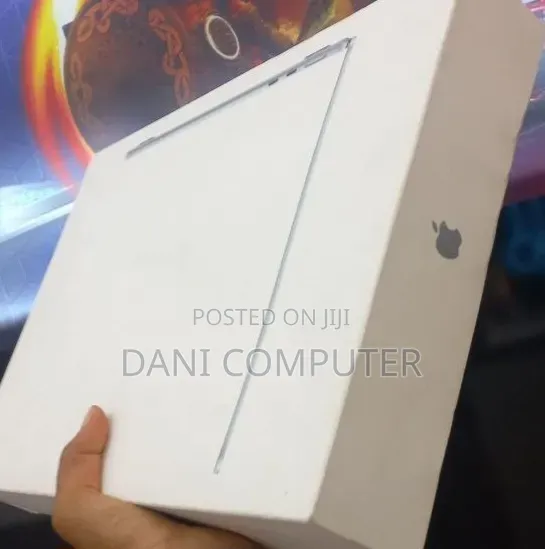 New Laptop Apple MacBook Air 2026 M5 16GB Apple M5 SSD 512GB