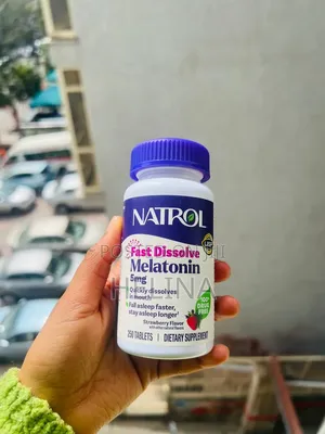 Fast Dissolve Natrol Melatonin 5mg Strawberry Flavored 200 Tablets
