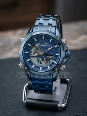 Succes-Way Men's Watch Featuring a Blue Dial and Stainless Steel Band.