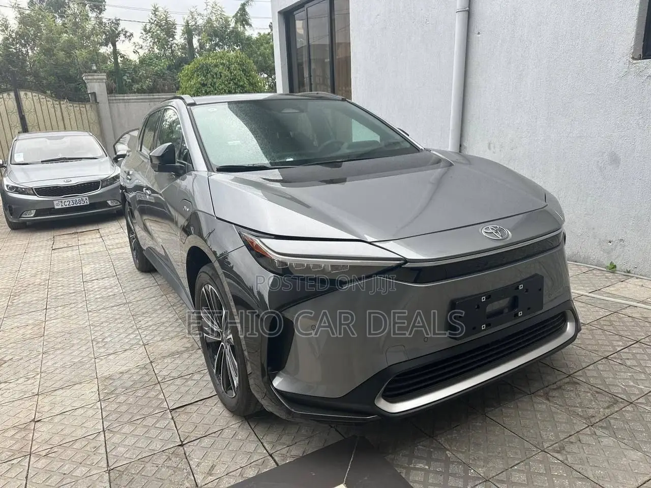 New Toyota bZ4X 2024 Gray
