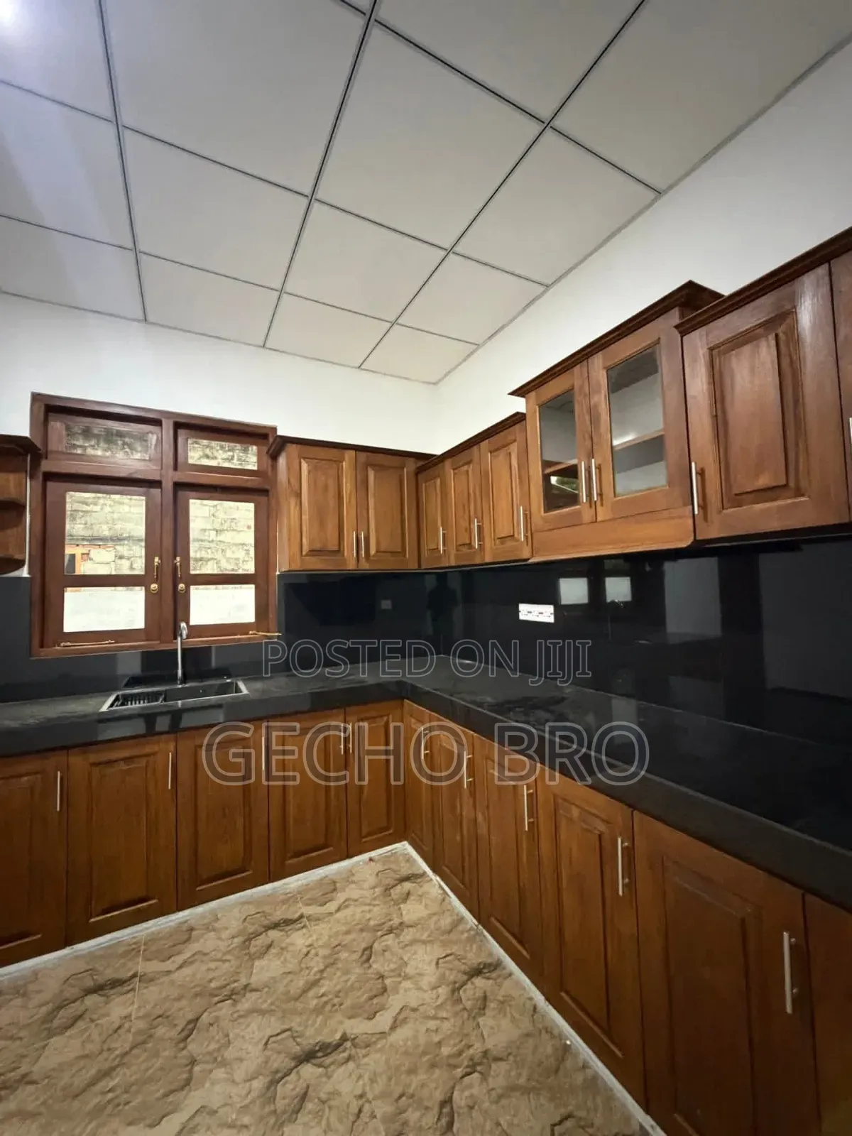Furnished 3bdrm House in Bole for sale