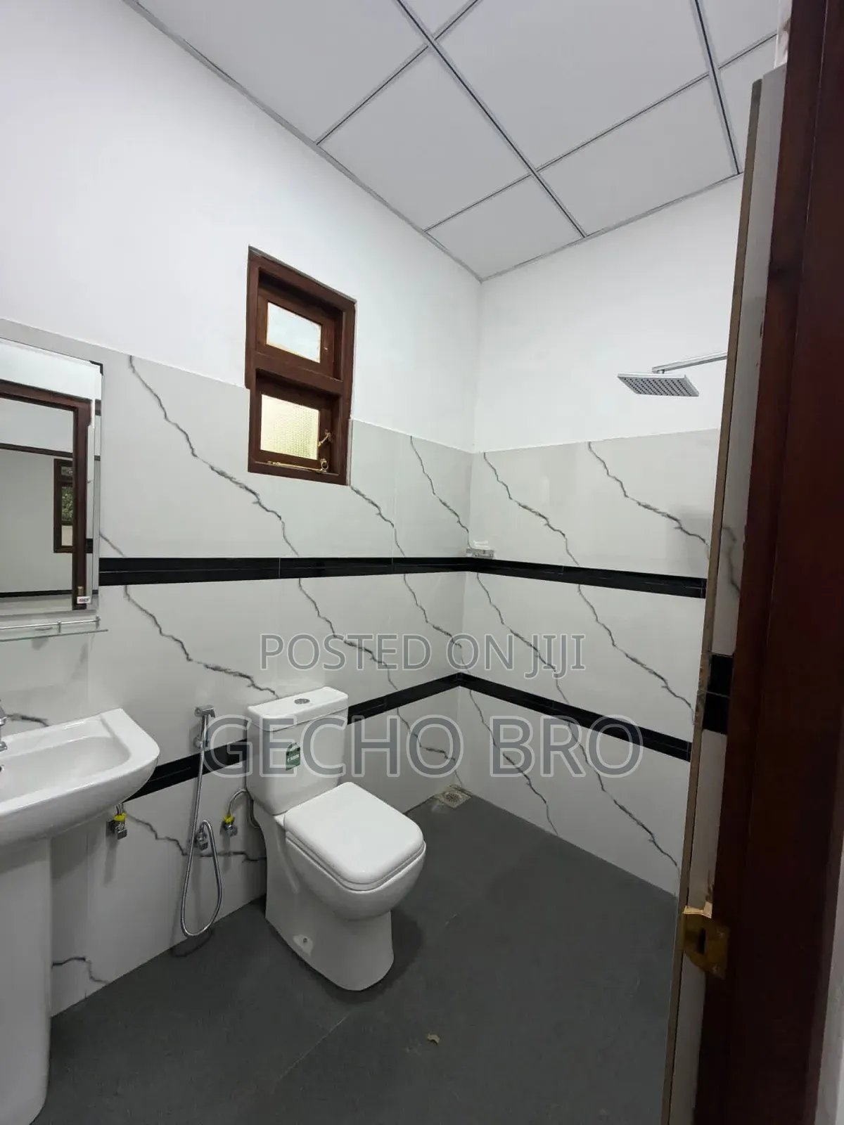 Furnished 3bdrm House in Bole for sale