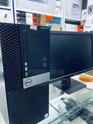 Desktop Computer Dell Optiplex 3040 4GB Intel Core i5 HDD 500GB