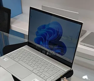 New Laptop HP EliteBook 840 8GB Intel Core i5 SSD 1T
