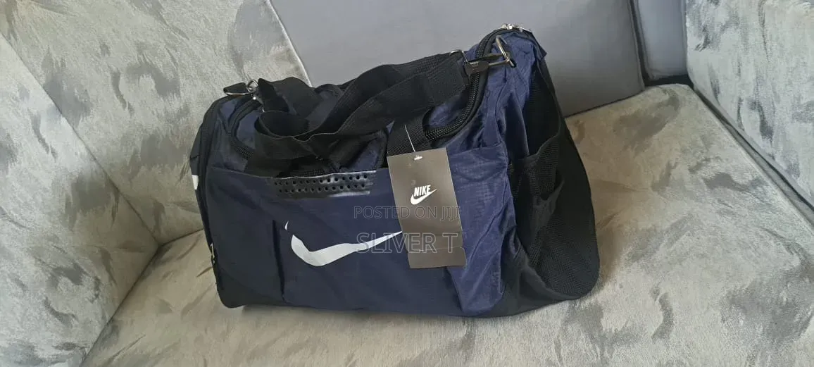 Sports Duffel Gym Bag for Men