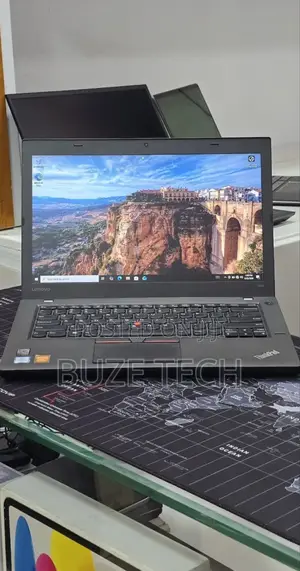 New Laptop Lenovo ThinkPad T460 8GB Intel Core i5 HDD 500GB