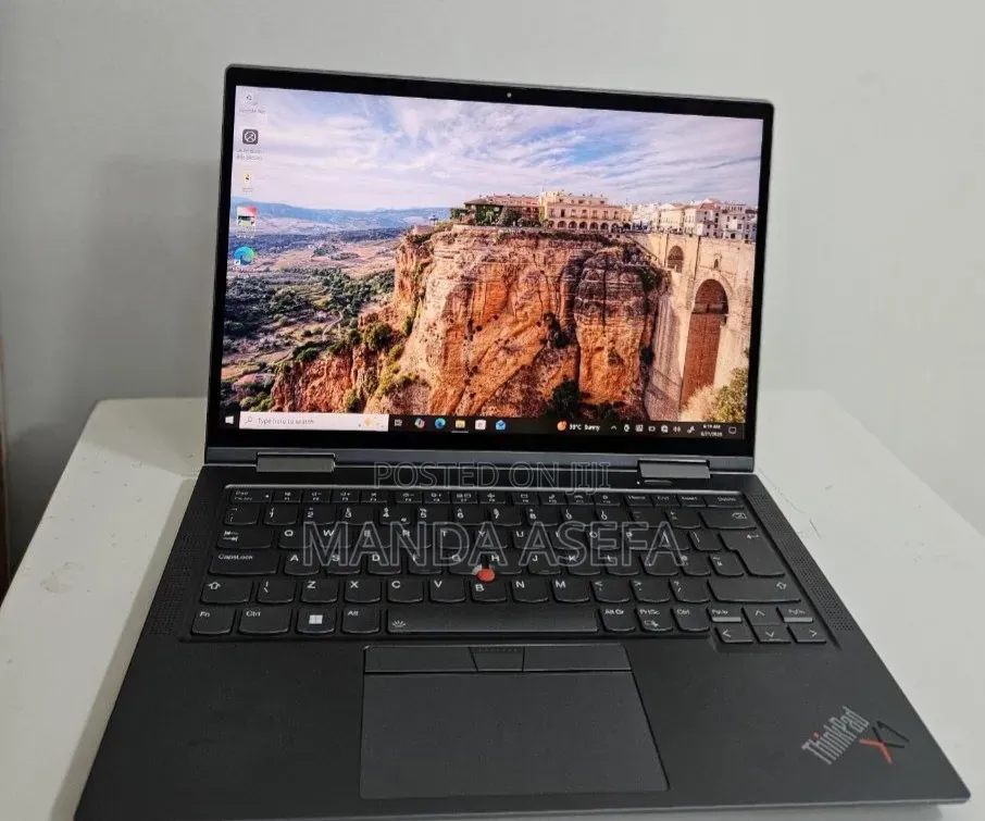 New Laptop Lenovo ThinkPad X1 Yoga 16GB Intel Core i7 SSD 512GB
