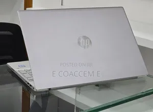 New Laptop HP 8GB Intel Core i7 SSD 256GB
