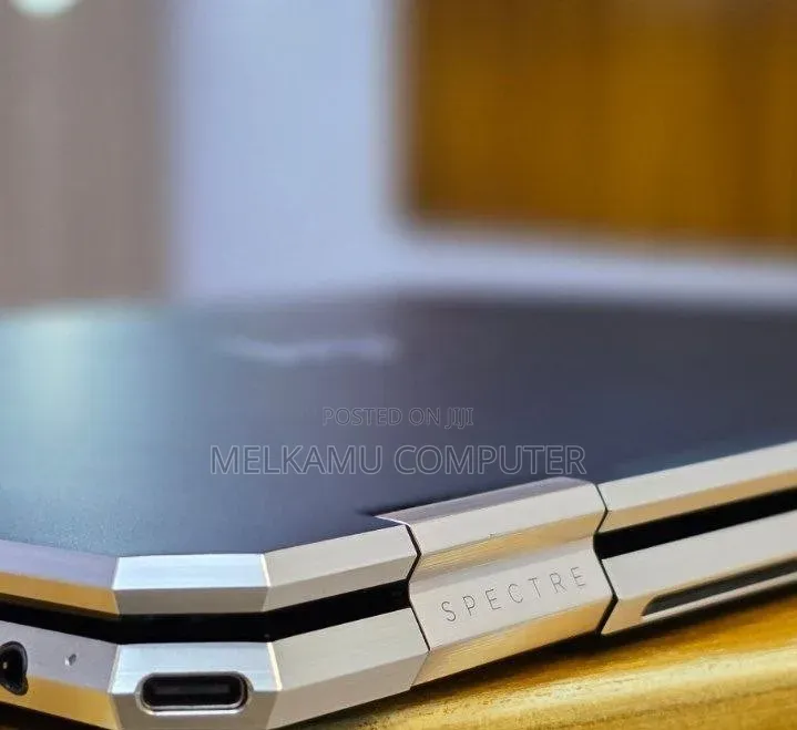 New Laptop HP Spectre X360 16GB Intel Core i7 SSD 1T