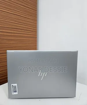 New Laptop HP ZBook Firefly 14 G10 16GB Intel Core i7 SSD 512GB