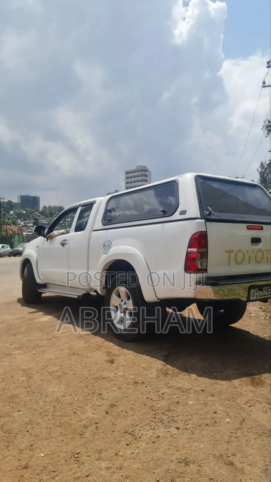 Toyota Hilux 2013 White