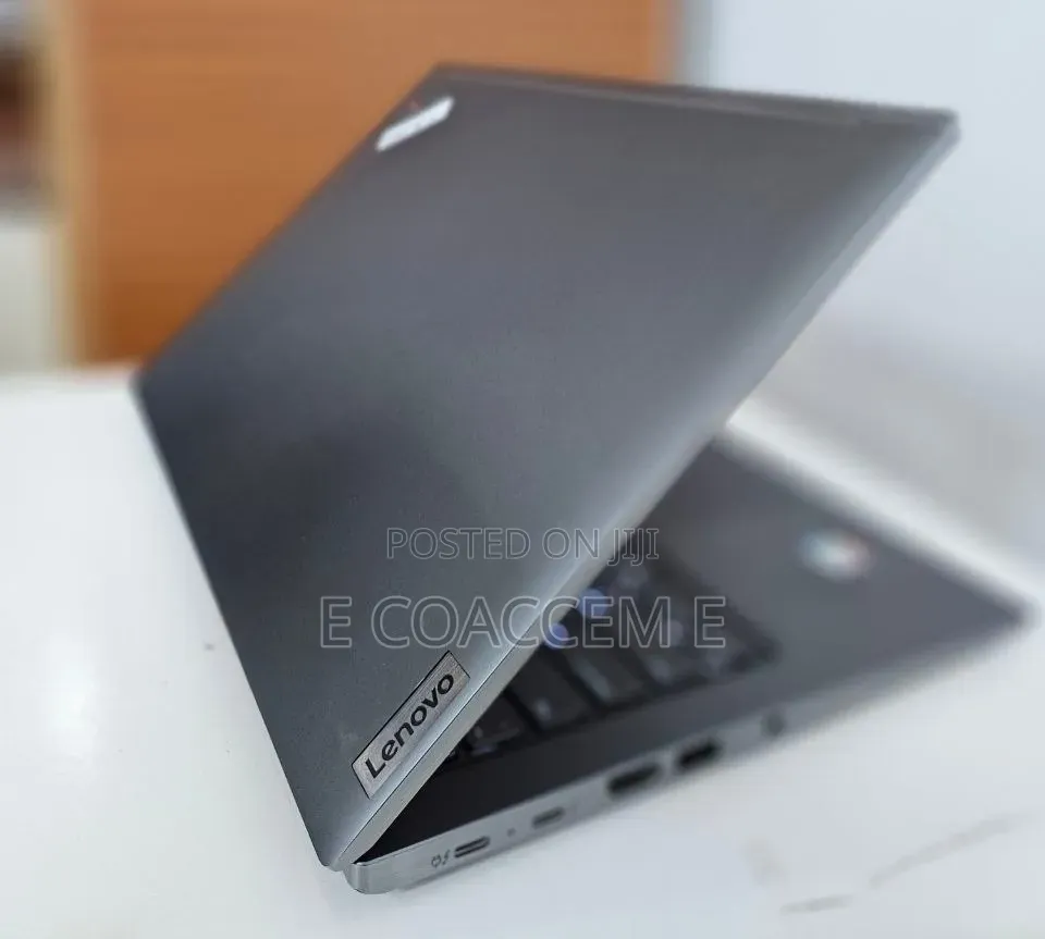 New Laptop Lenovo 16GB Intel Core i7 SSD 512GB