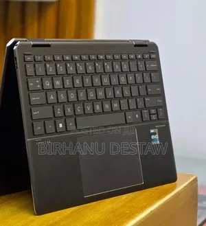 New Laptop HP Spectre 14 16GB Intel Core i7 SSD 1T